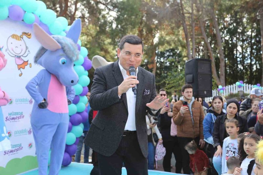 Çocuklar 14 Bin Oyuncaklı Müzede Doyasıya Eğleniyor