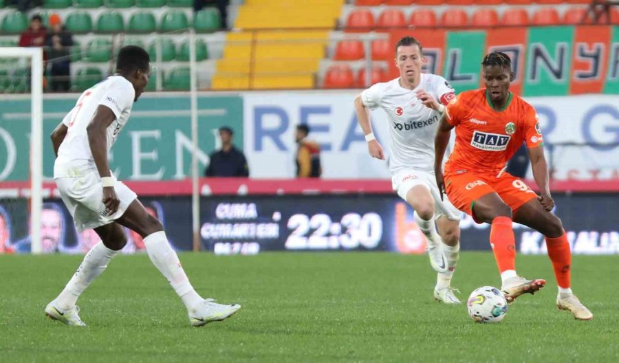 Spor Toto Süper Lig: Corendon Alanyaspor: 0 - Dg Sivasspor: 3 (maç Sonucu)