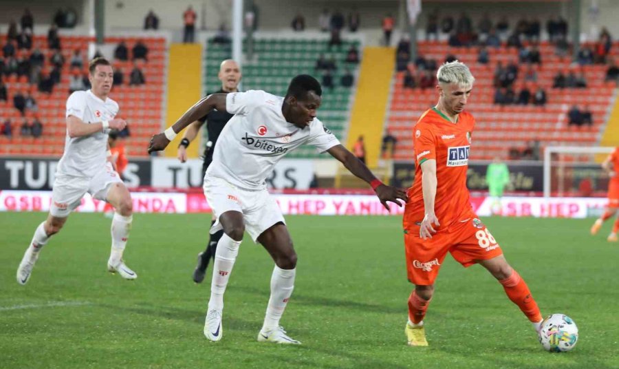 Spor Toto Süper Lig: Corendon Alanyaspor: 0 - Dg Sivasspor: 3 (maç Sonucu)
