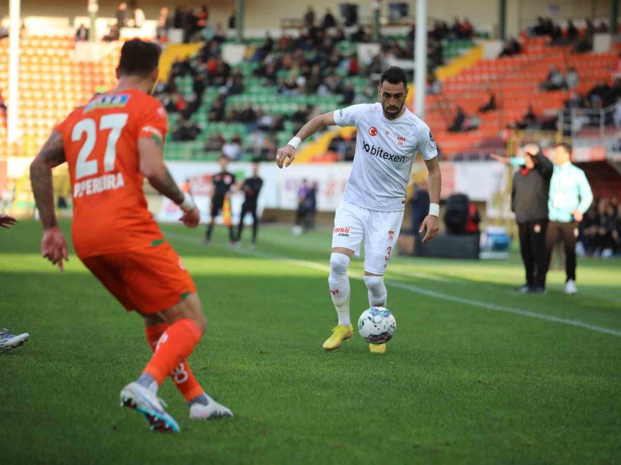 Spor Toto Süper Lig: Corendon Alanyaspor: 0 - Dg Sivasspor: 3 (maç Sonucu)
