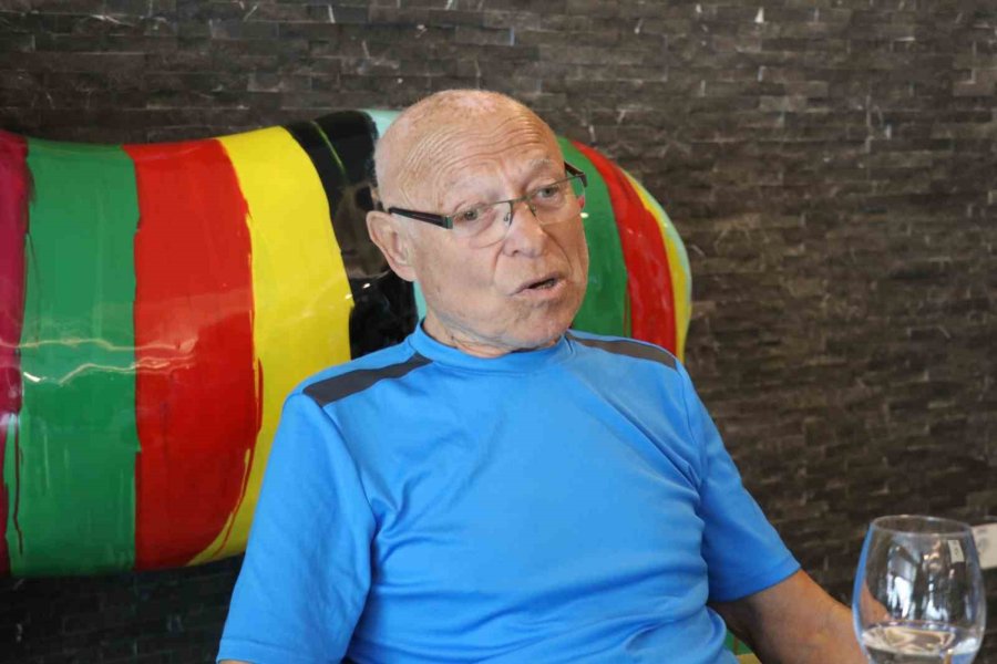 Yaşlı Turistler, Kış Mevsiminde Alanya’yı Tercih Ediyor