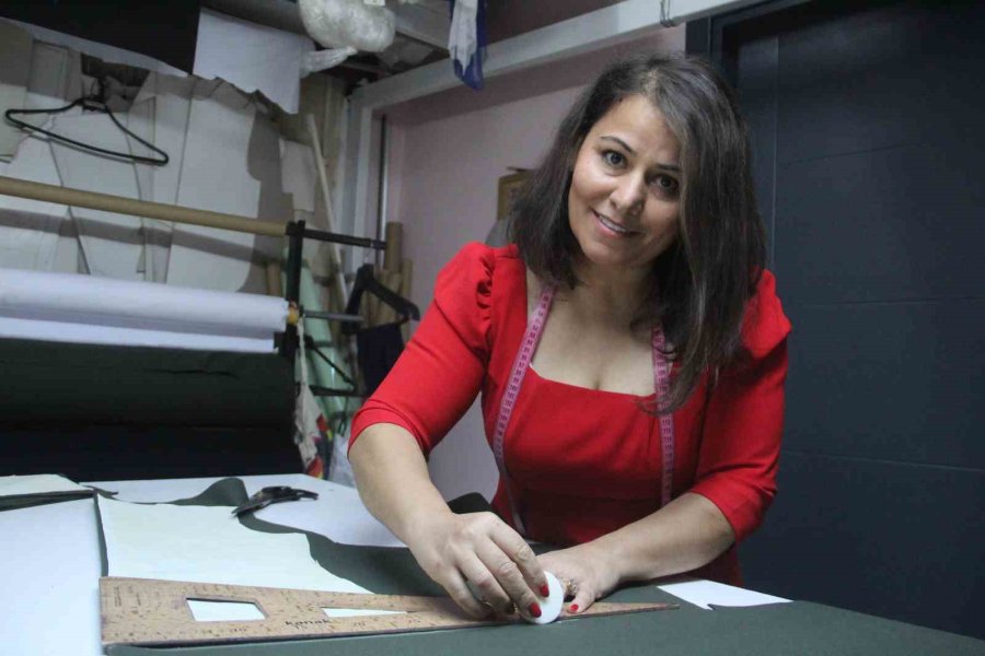 Patronunun "sana Kim İş Verir" Sözüne İnat Dünyaya Satış Yapıyor