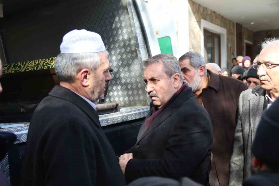 Babasını Kaybeden Bbp Genel Başkanı Destici Cenaze Namazı Öncesinde Açıklamalarda Bulundu