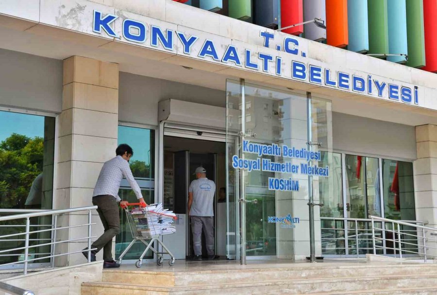 Konyaaltı Belediyesi’nden Geri Dönüşüm Seferberliği