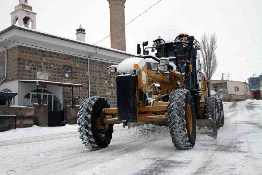 Talas’ta Yollar Açık