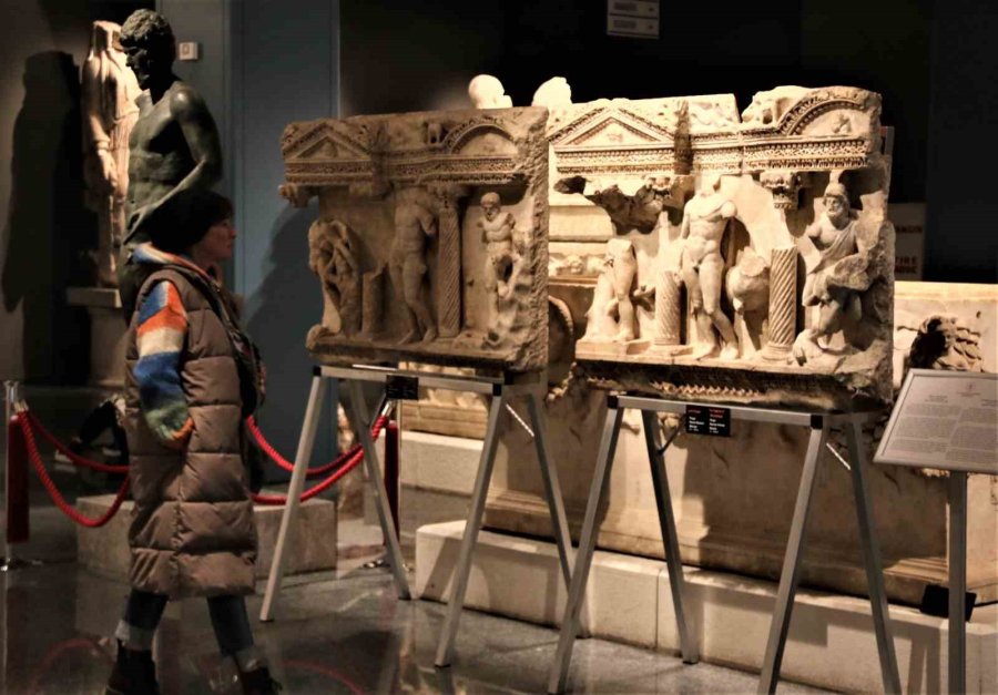 Yıllar Önce Yağmalanarak Amerika’ya Kaçırılan Ve İade Edilen Eserlere Ziyaretçi Akını