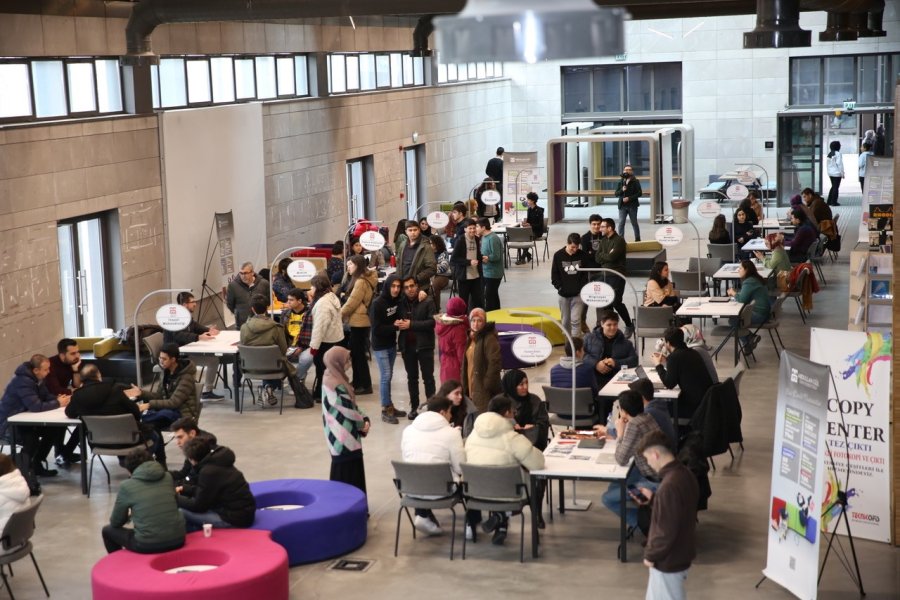 Agü’den Lise Öğrencilerine Meslek Tanıtım Günü