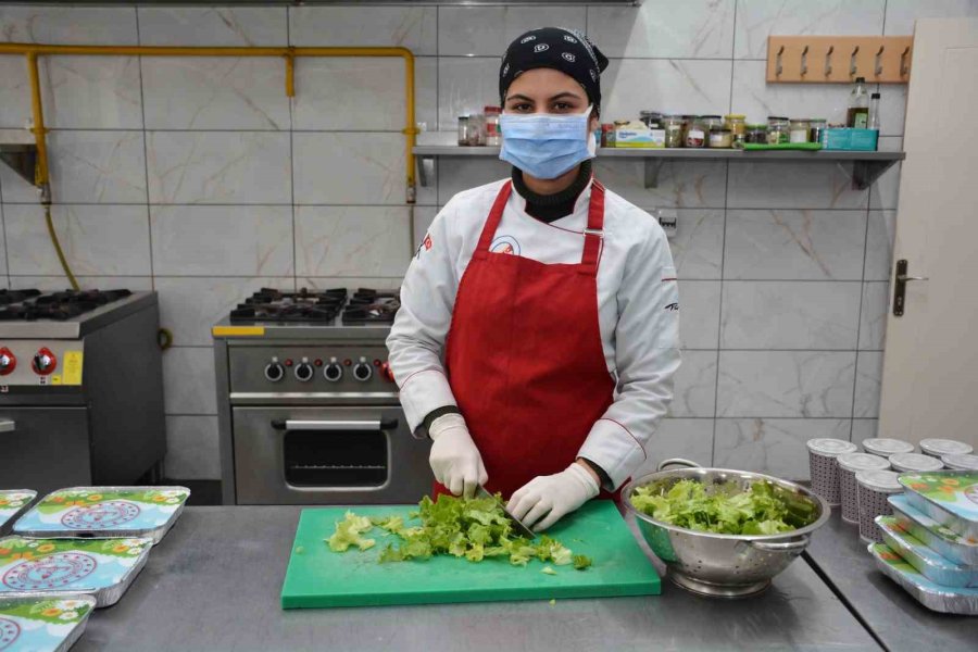 Okul Öncesine Haftada 5 Gün "ücretsiz Yemek" Uygulaması 6 Şubat’ta Başlıyor