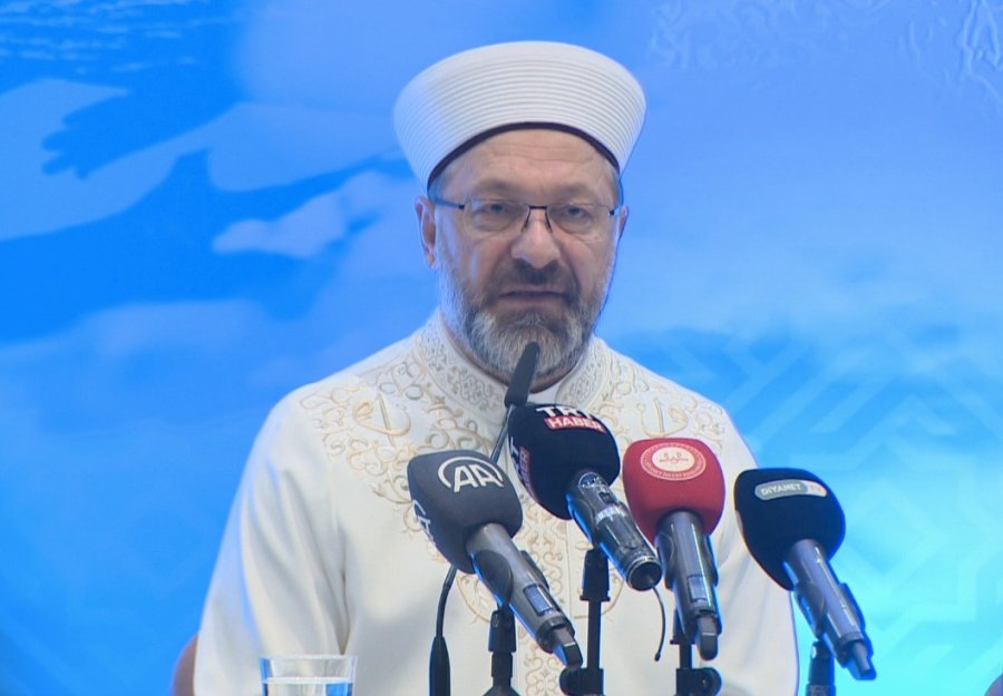 Diyanet İşleri Başkanı Erbaş: "çirkin Provokasyonların Önü Alınmazsa Daha Vahim Sorunlara Sebep Olması Kaçınılmazdır"