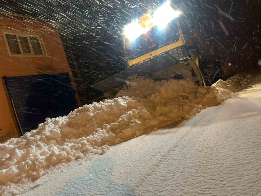 Kayseri’de Kapanan 116 Kırsal Mahalle Yolu Ulaşıma Açıldı