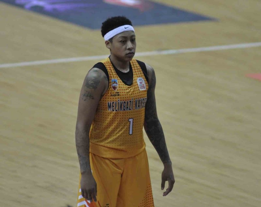 En Skorer İsim Lyndra Weaver