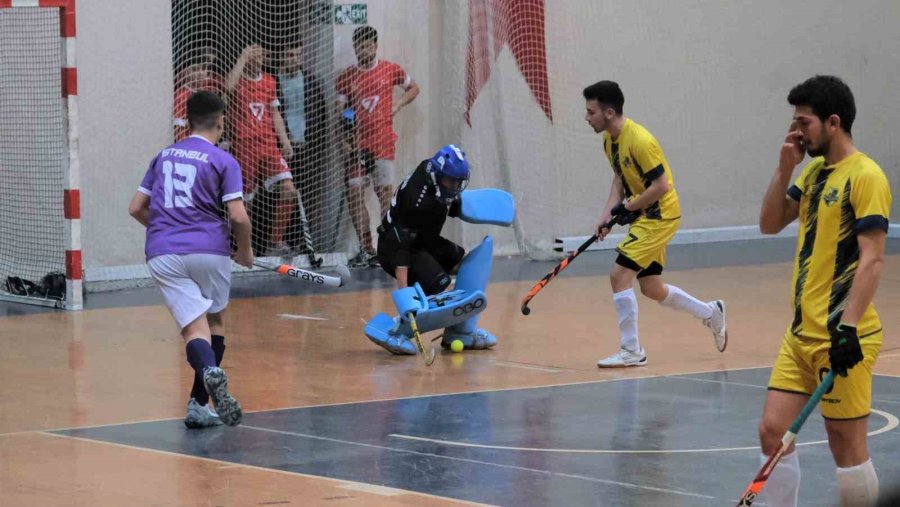 Salon Hokeyi Süper Lig 2. Etap Lideri Gaziantep Polisgücü