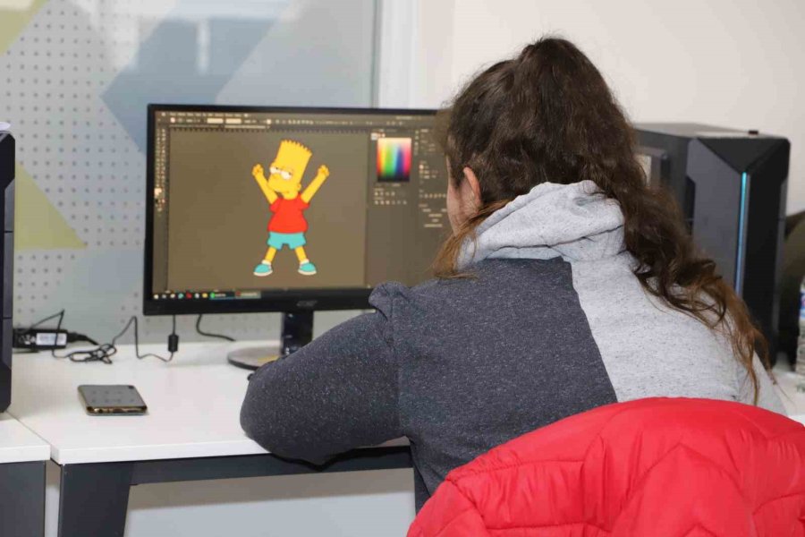 Akdeniz Meslek Edindirme Projesi İle 24 Genç İstihdam Edildi