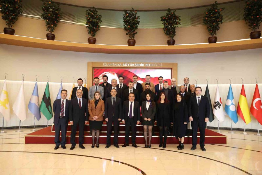 Başkan Böcek: ‘şehrimizi Ortak Akılla Yönetiyoruz’