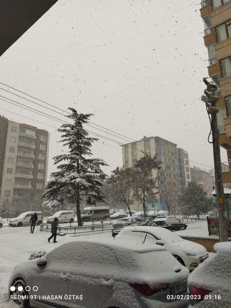 Heyecanla Beklenen Kar Yağışı Sosyal Medyada Yüzlerce Paylaşıma Neden Oldu