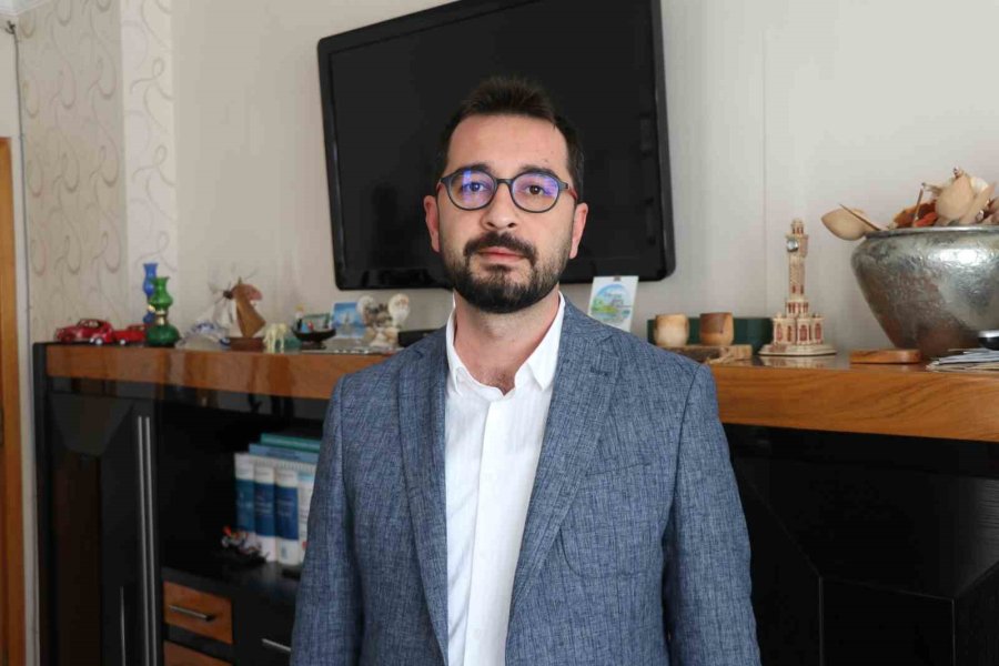 Görme Engelli Kadının Elden Verdiği 7 Yıllık Kirasını Yok Sayıp İcraya Verdi