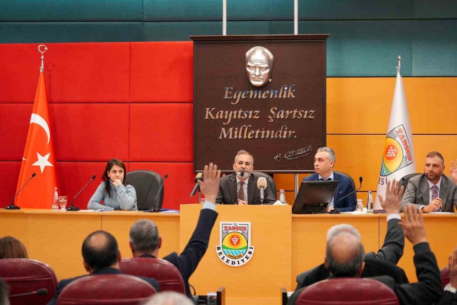 Tarsus’ta Oto Galericiler Sitesinin Taşınması Meclis Üyelerince Reddedildi