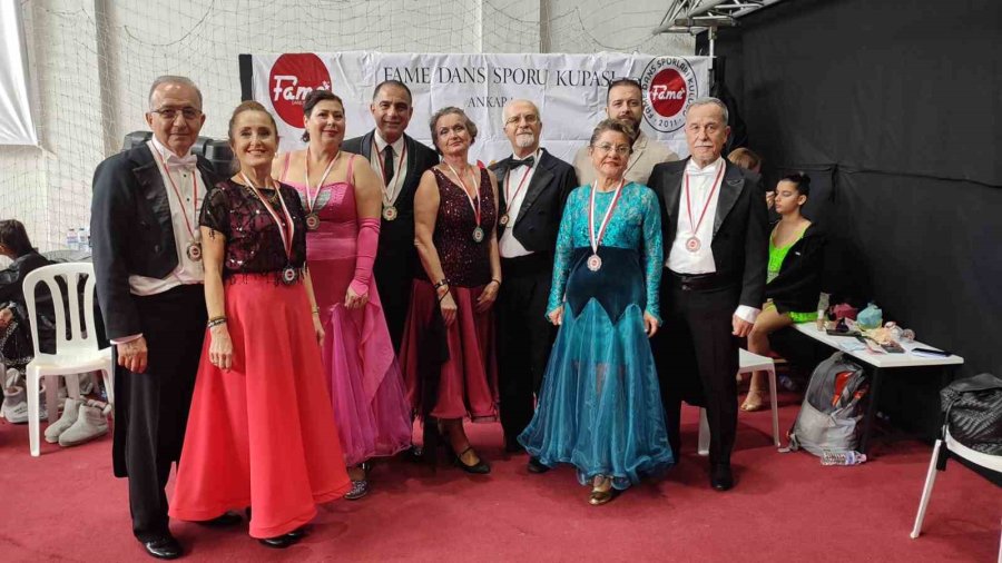 Aktif Yaşlı Merkezi Üyeleri, Dans Yarışmasında 3’üncü Oldu