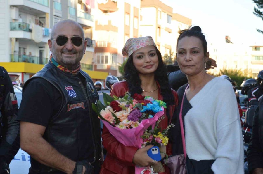 17 Yaşındaki Havvanur, 2 Kez Yendiği Kansere Dünya Kanser Günü’nde Yenik Düştü