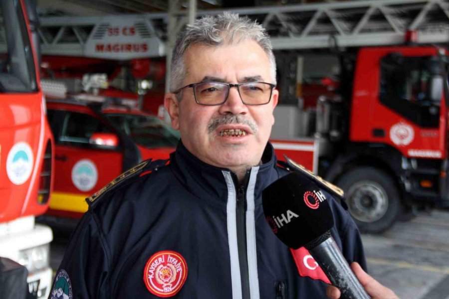 Komando Değil İtfaiye Eri