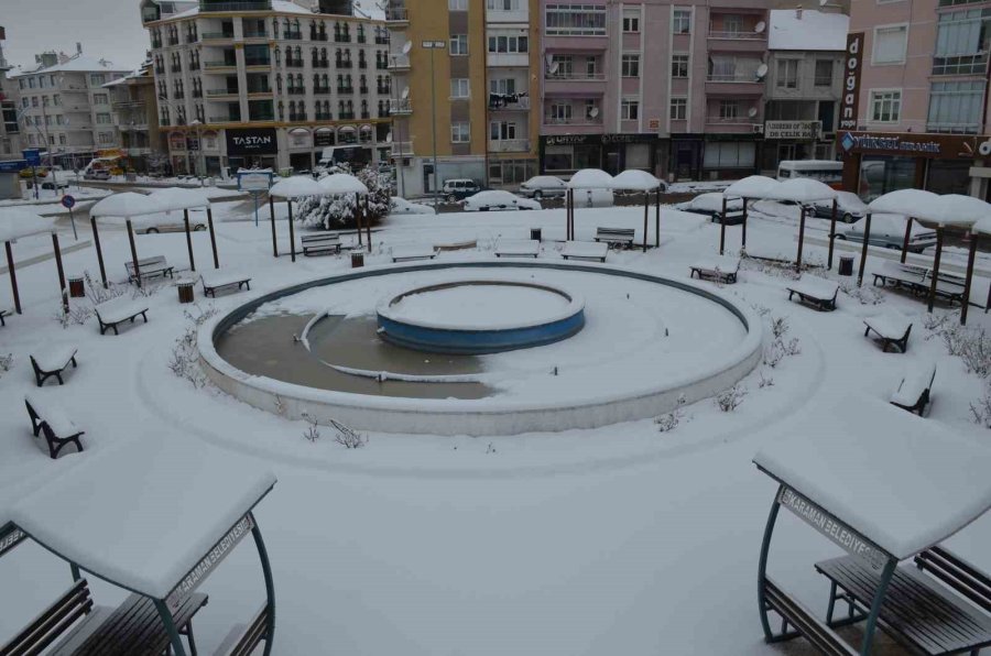 Karaman Beyaza Büründü