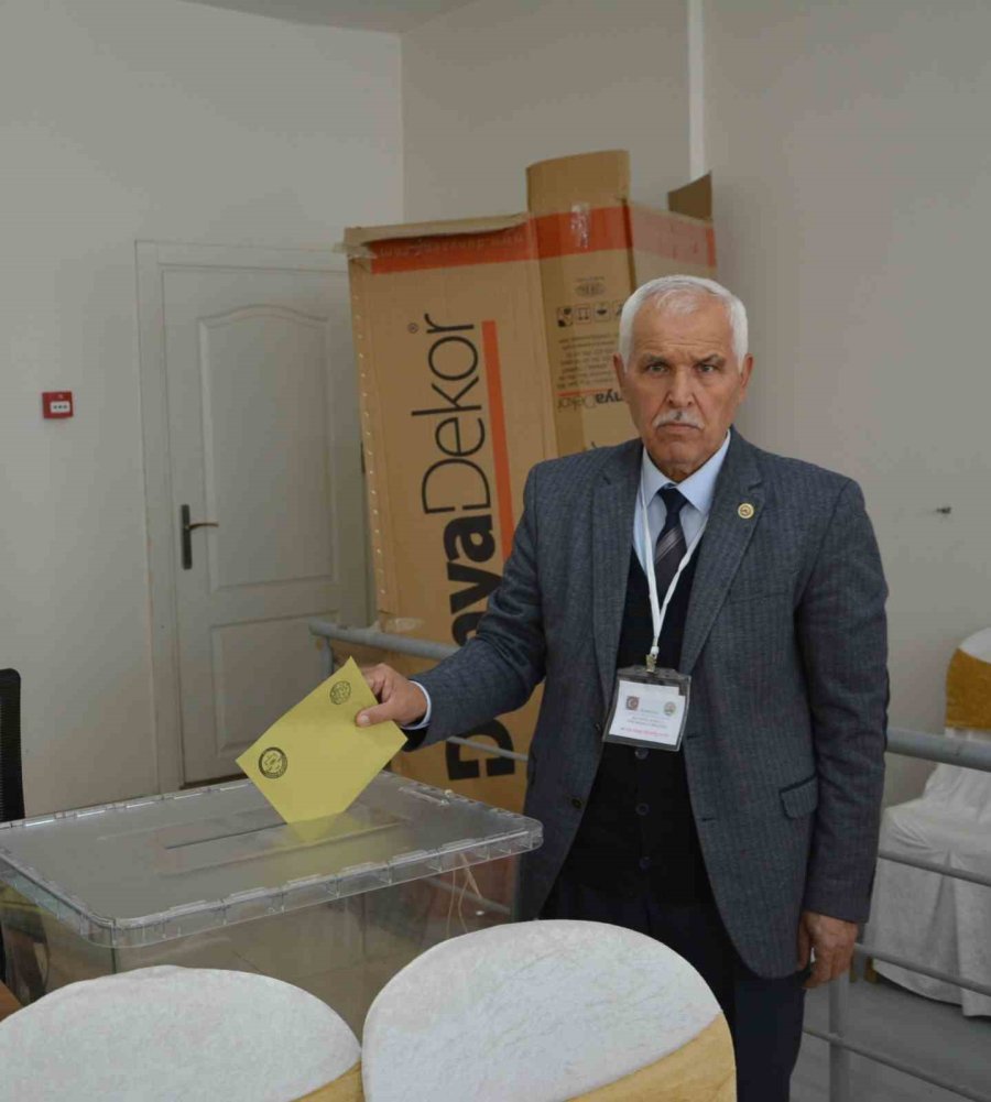 Korkuteli Ziraat Odasında Musa Büyükçetin 5’inci Kez Başkan Seçildi