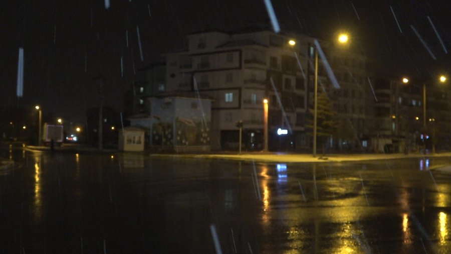 Aksaray’da Okullar Tatil Edildi