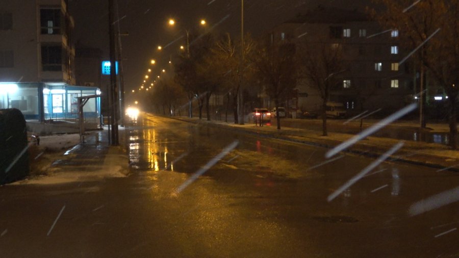 Aksaray’da Okullar Tatil Edildi