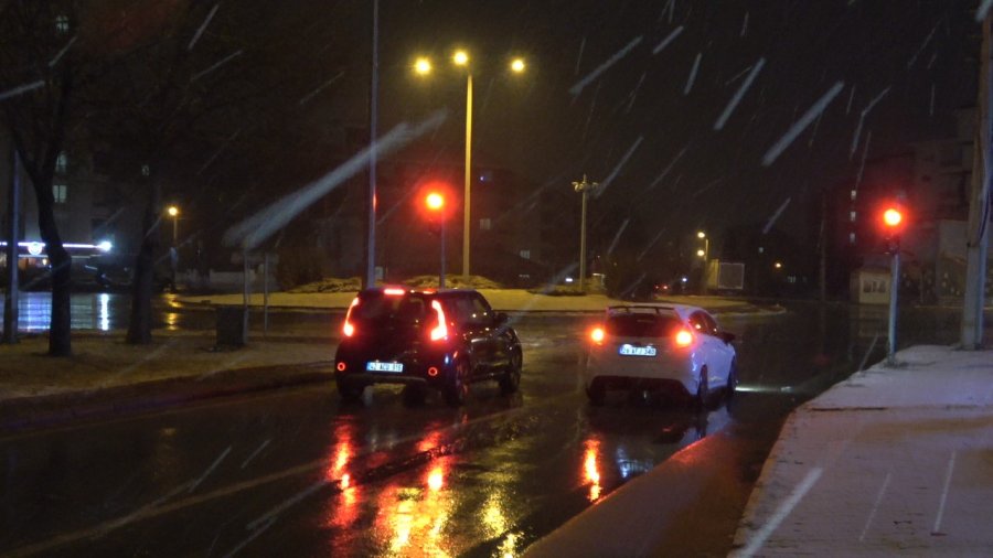 Aksaray’da Okullar Tatil Edildi