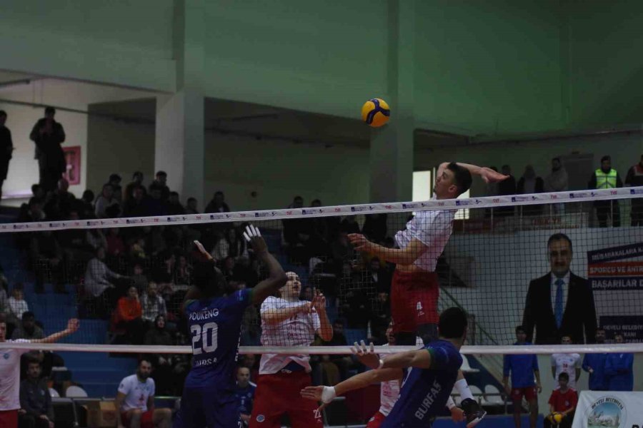 Efeler Ligi 18. Hafta