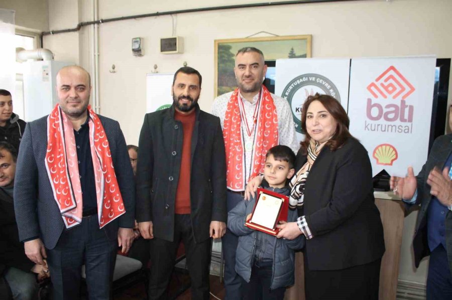 Konya Yunak Kurtuşağı Derneği’nde Bilardo Heyecanı