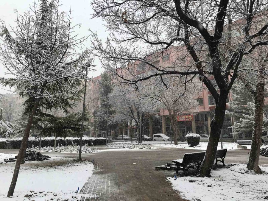 Konya’da Kar Yağışı Yeniden Başladı