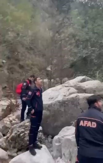 Ormanlık Alanda Kayboldu, Bulan Ekiplere İlk Sözü "kusura Bakmayın" Oldu