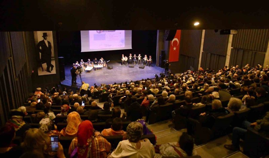 Dağlarda Yankılanan Ses Çoban Tarık Kara, Bu Kez Yörükler İçin Söyledi