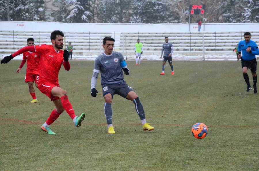 Tff 3. Lig: Karaman Fk: 1 - Kahramanmaraşspor: 0