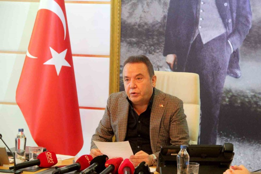 Başkan Böcek’ten Depremzedelere Konaklama Daveti