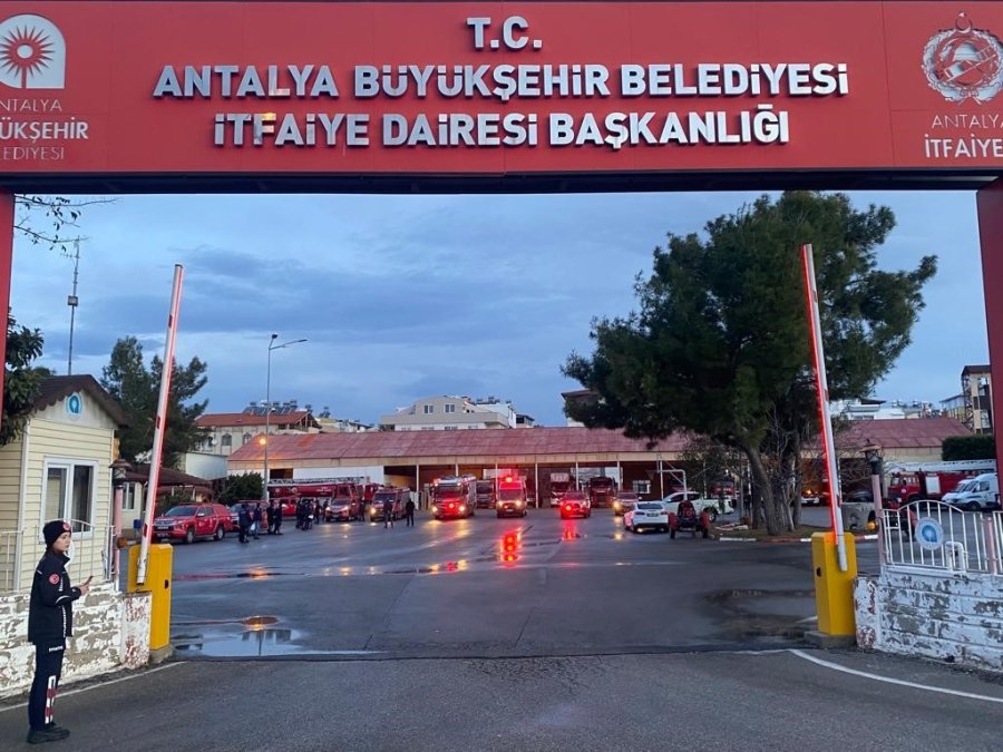 Antalya İtfaiyesi Deprem Bölgesine Gidiyor