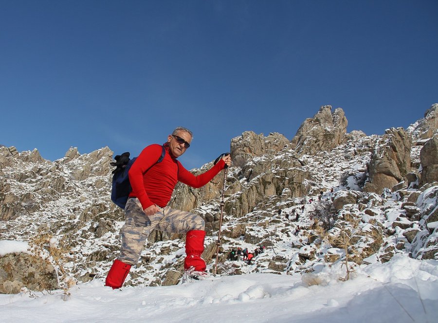 Doğa Tutkunlarından 10 Kilometrelik Gönül Dağı Tırmanışı