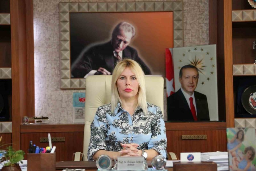 Akdeniz Üniversitesi Deprem Bölgesine Merhem Olmaya Çalışıyor