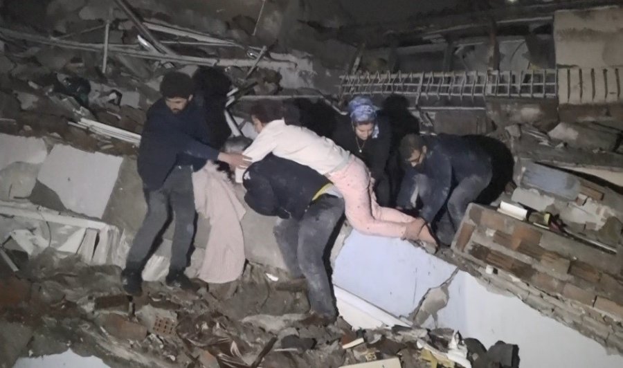 Kader’in Yüzü 16 Saat Sonra Güldü