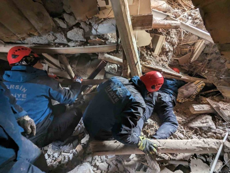 Mersin Yaraları Sarmak İçin Tüm İmkanlarını Seferber Etti