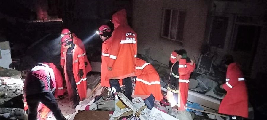 Büyükşehir’de Deprem Seferberliği