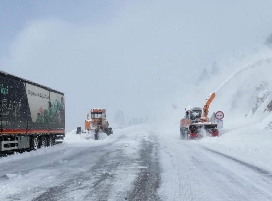 Antalya-konya Karayolunda Trafik Normale Döndü