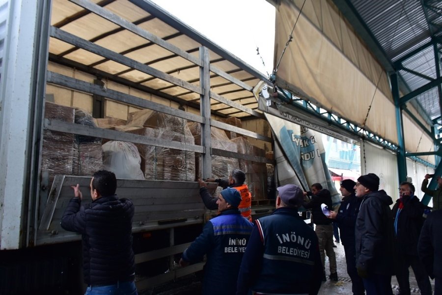 İnönü Depremzedeler İçin Seferber Oldu