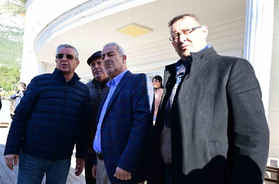 Kemer’in İlk Yardım Tırı Yola Çıktı