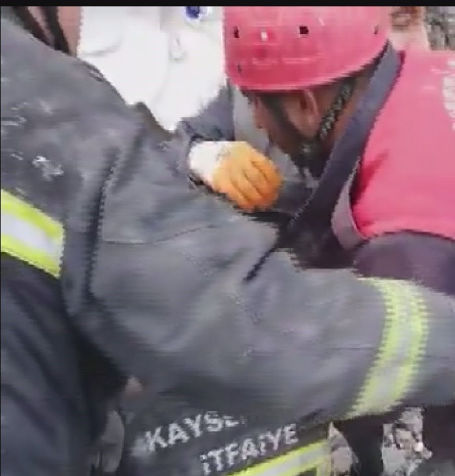 Kayseri Ekipleri Hayat Kurtarıyor