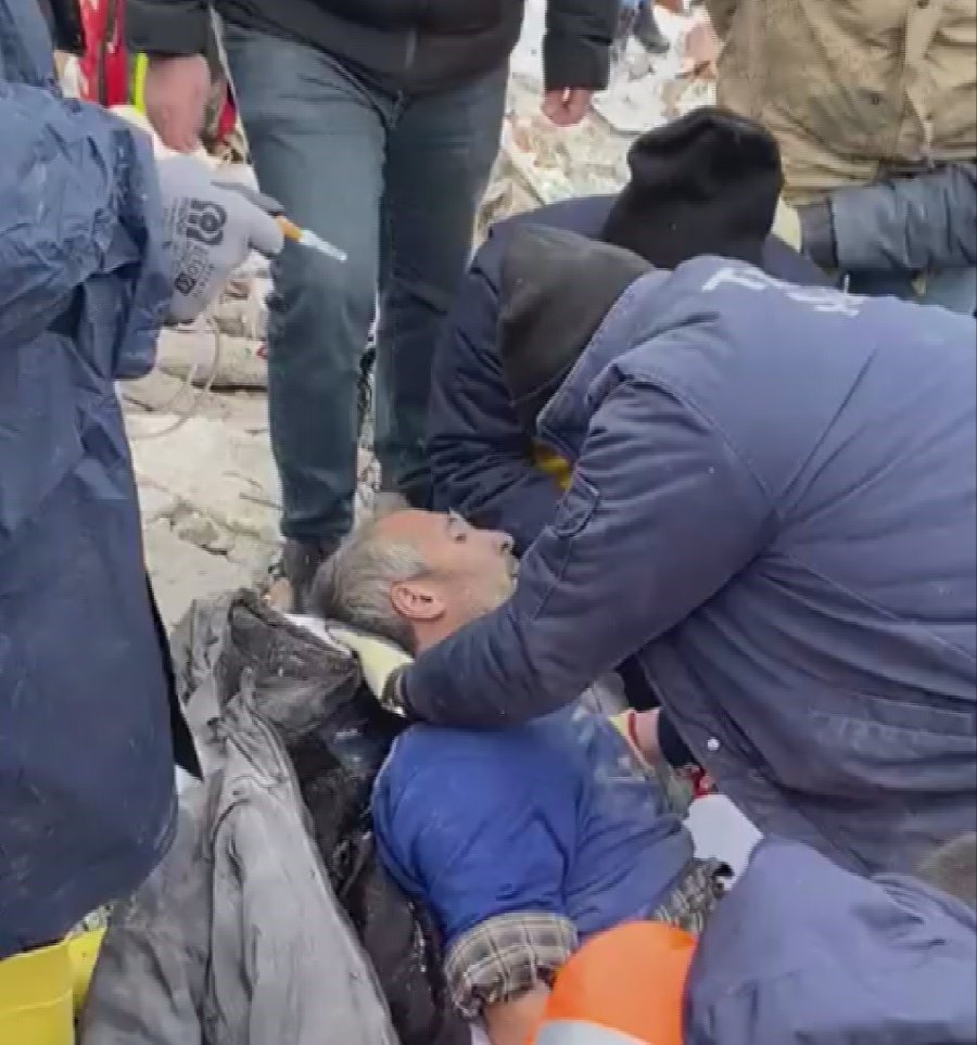 Kayseri Ekipleri Hayat Kurtarıyor