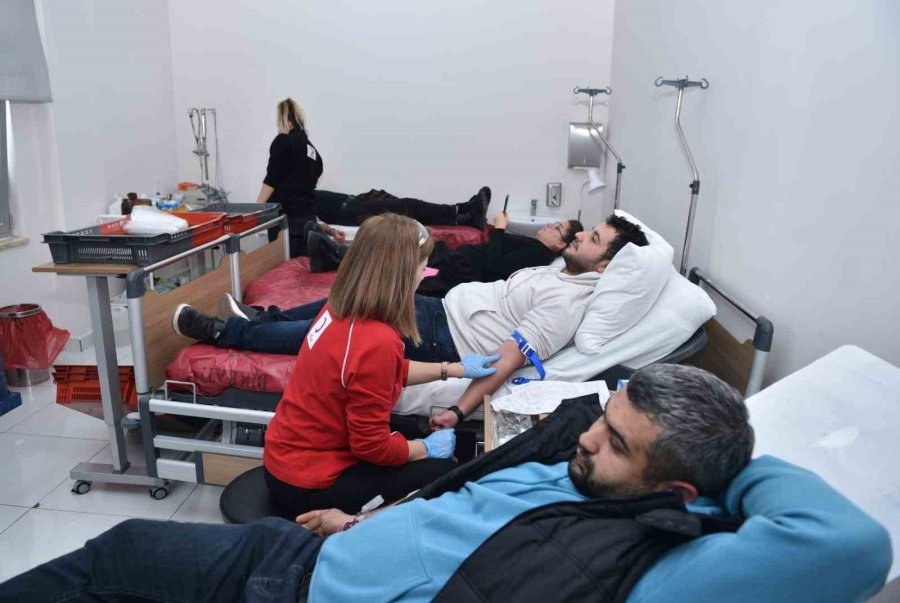 Kepez’de Kan Bağışı Seferberliği
