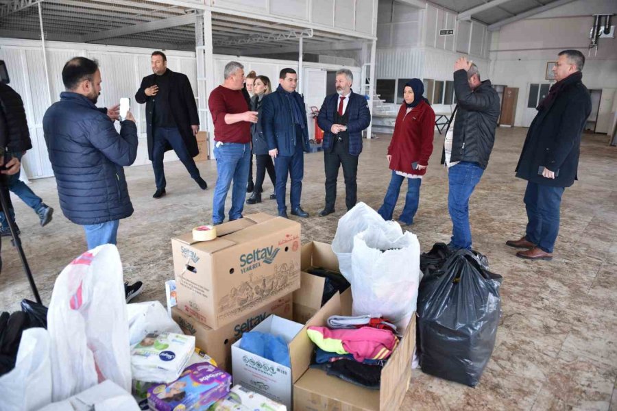 Kepez’den Deprem Bölgesine Yürekleri Isıtan Bağış