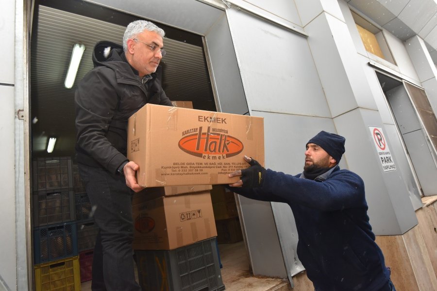 Konya, Omuz Omuza Verdi Deprem Bölgesine Destek Oluyor